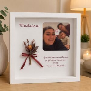 Cuadro momentos especiales con flores preservadas